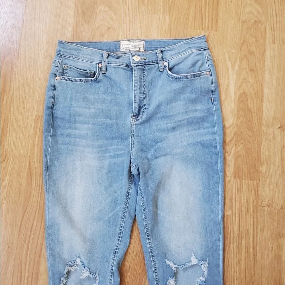Free People High Rise Busted Knee Skinny Jeans - size 31